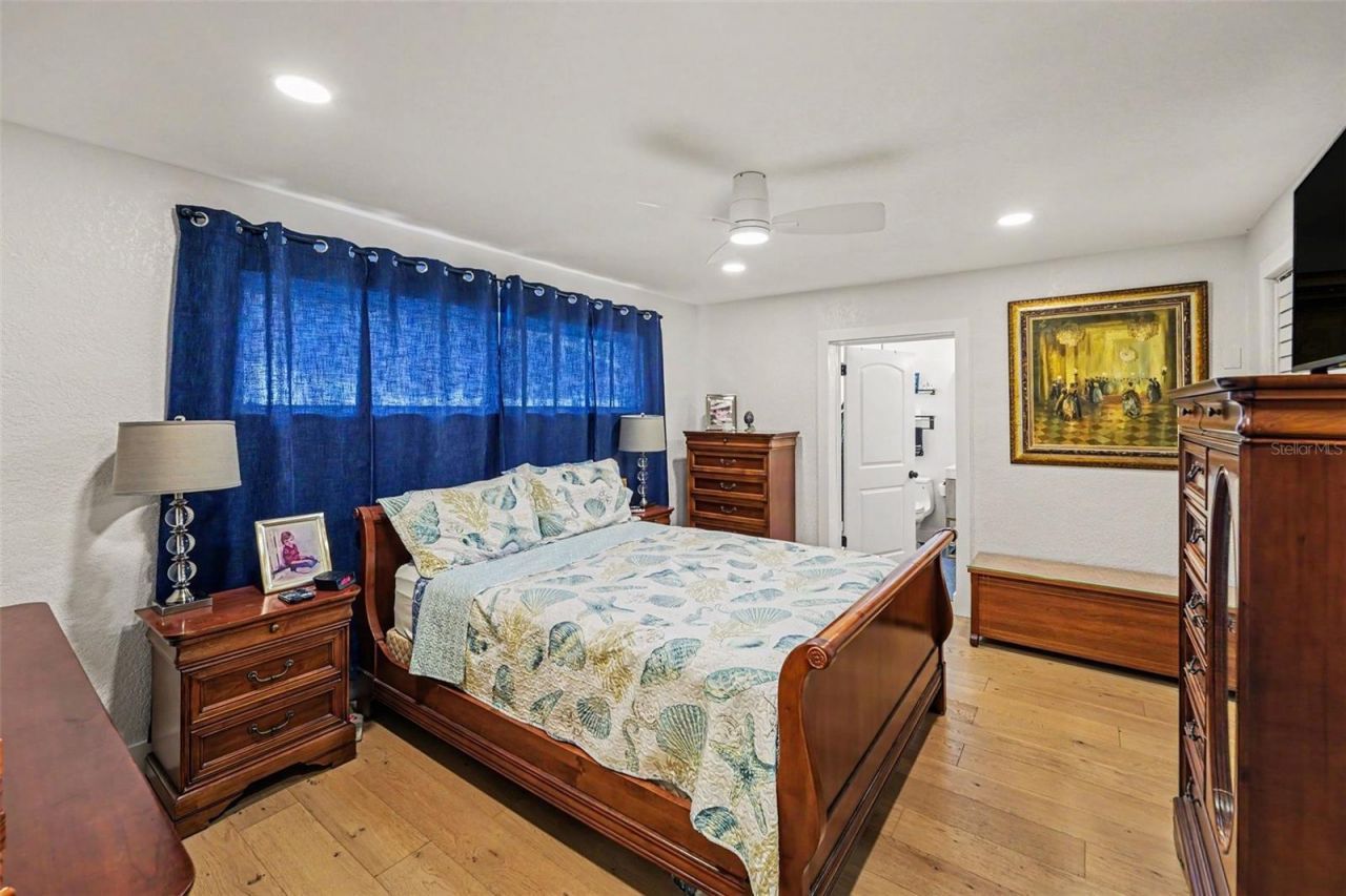 6825 11th Avenue N, Saint Petersburg, FL 33710 Photo