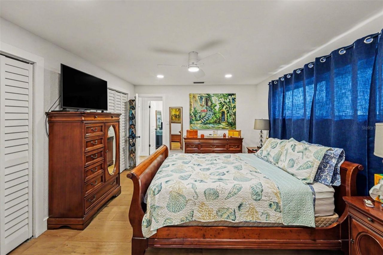 6825 11th Avenue N, Saint Petersburg, FL 33710 Photo
