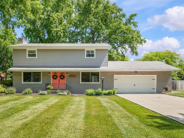 575 Lonesome Pine Trail, St. Joseph, MI 49085