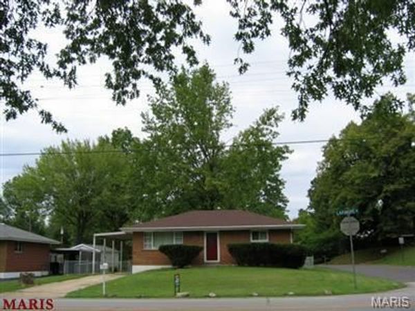 11699 Larimore Road, Unincorporated, MO 63138