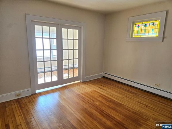 221 Hayward Place 1, WALLINGTON, NJ 07057