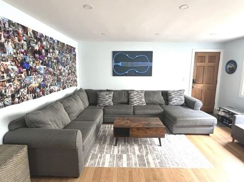 Main Photo