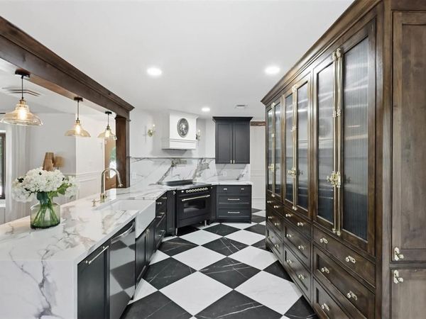 240 Timberlake Drive, Azle, TX 76020
