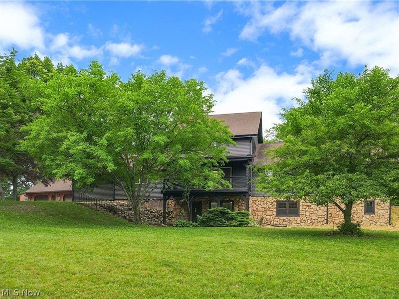 3731 Fortuna Drive, Akron, OH 44312 Photo 4