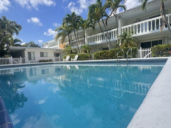 1727 Jimmy Buffett Mem Highway, Unit 208, Vero Beach, FL 32963