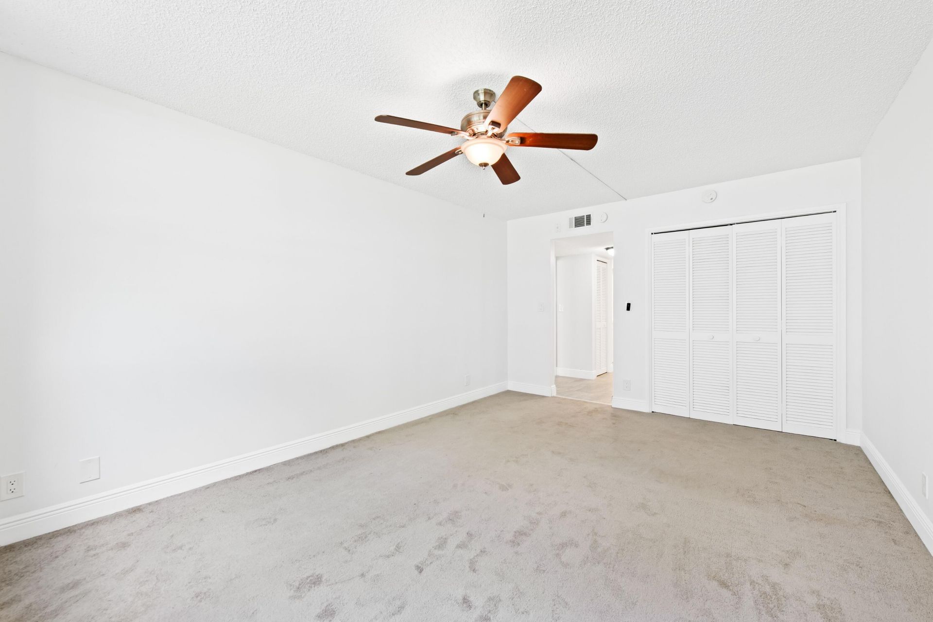 800 Cypress Grove Drive, Unit 211, Pompano Beach, FL 33069 Photo