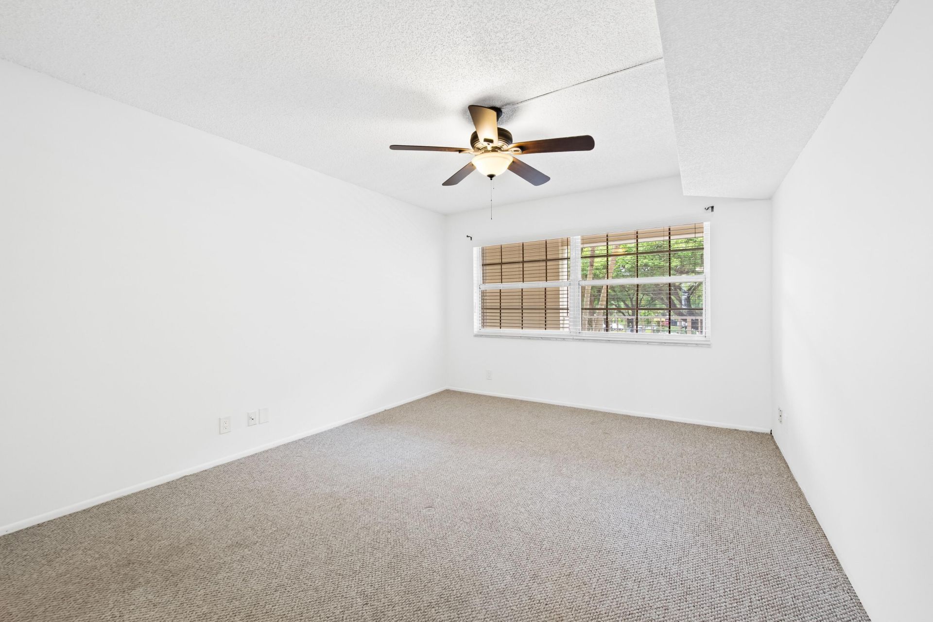 800 Cypress Grove Drive, Unit 211, Pompano Beach, FL 33069 Photo