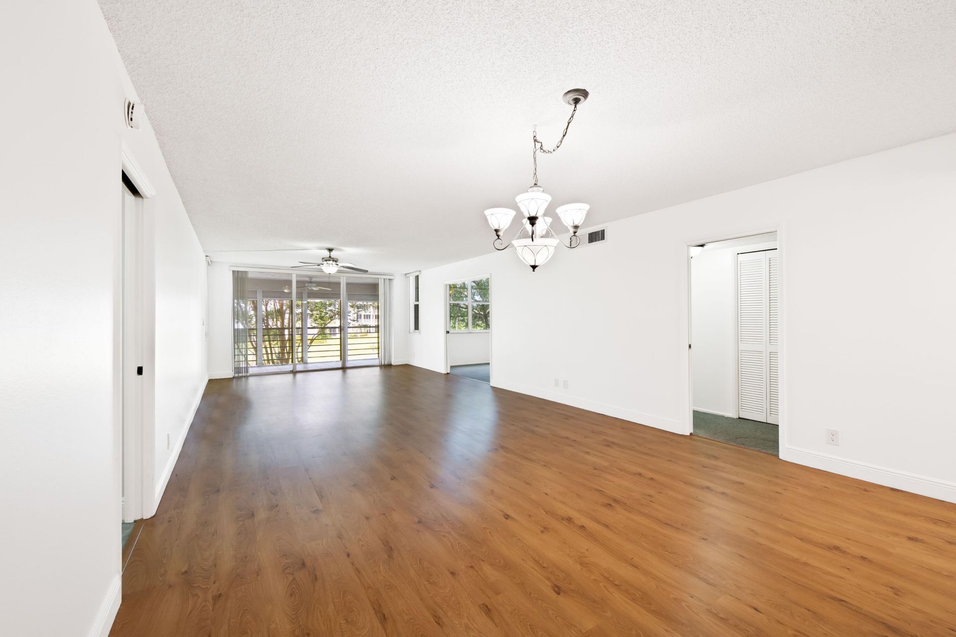 800 Cypress Grove Drive, Unit 211, Pompano Beach, FL 33069 Photo