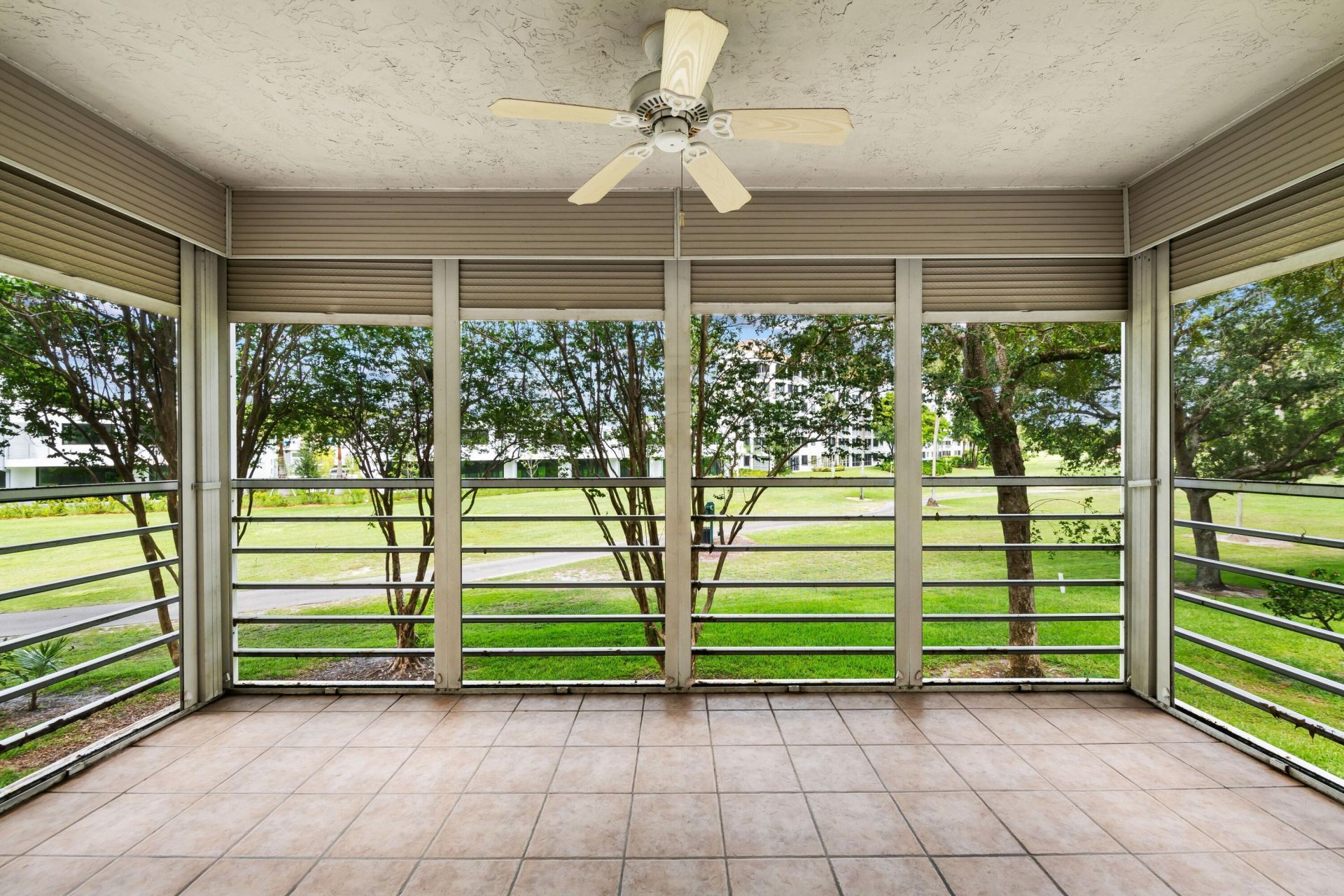 800 Cypress Grove Drive, Unit 211, Pompano Beach, FL 33069 Photo