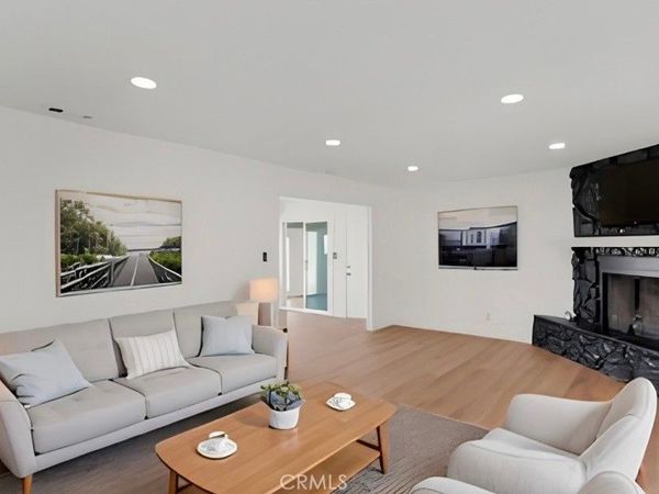 11984 Cottonwood, Hesperia, CA 92345