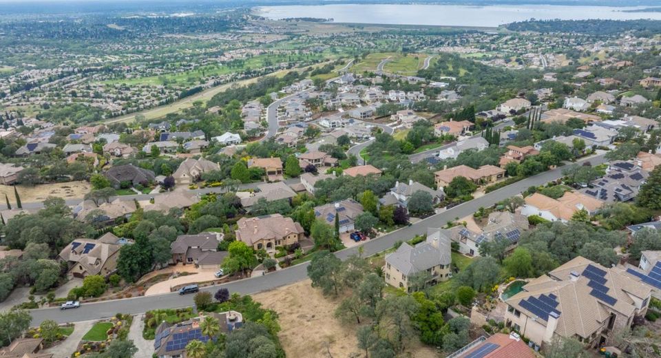 216 Muse Dr, El Dorado Hills, CA 95762 Photo