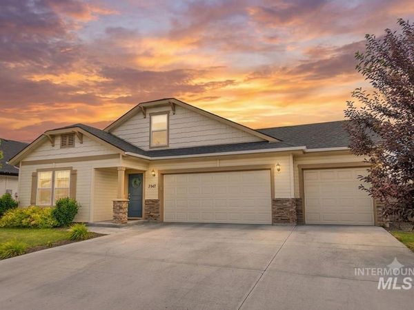 7547 E Savanna River St, Nampa, ID 83687