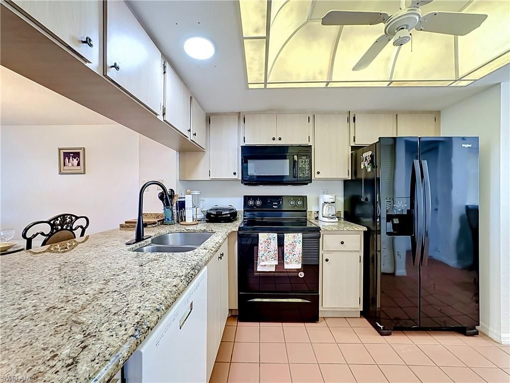 15171 Cedarwood Ln, Unit 3604, Naples, FL 34110 Photo