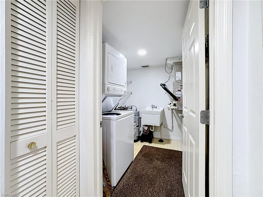 15171 Cedarwood Ln, Unit 3604, Naples, FL 34110 Photo