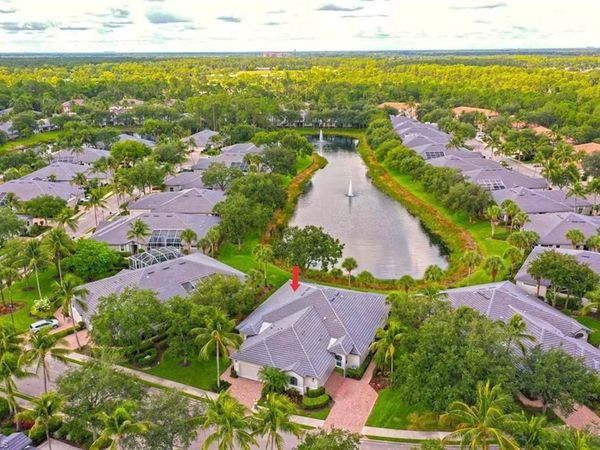 1641 Tarpon Bay DR S, Unit 27, NAPLES, FL 34119