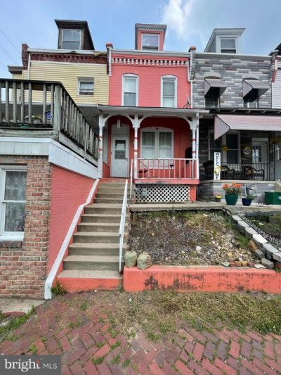 1057 N 12th Street, Reading, PA 19604 Main Photo
