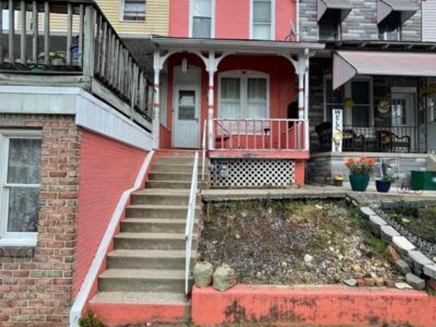 1057 N 12th Street, Reading, PA 19604 Main Photo