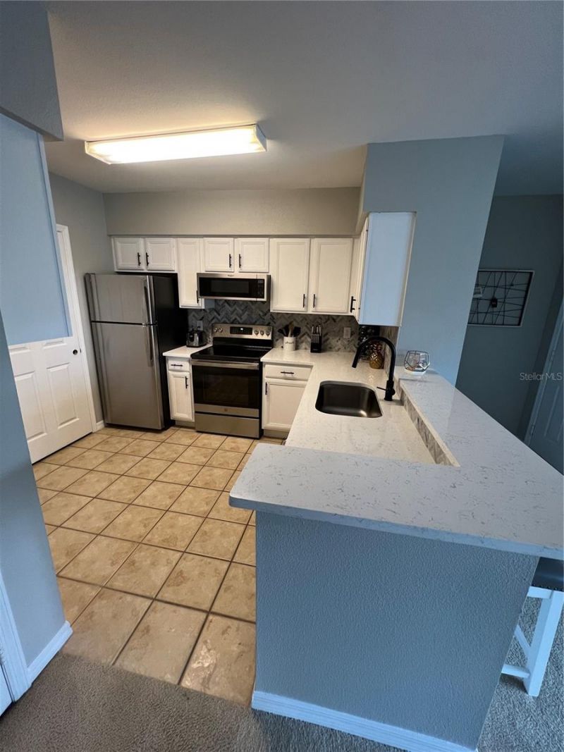 1155 Villagio Circle , Unit 202, Sarasota, FL 34237 Photo