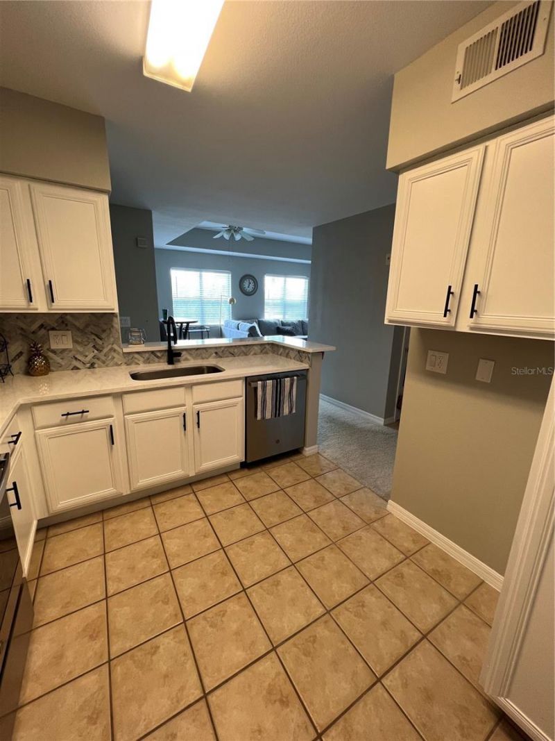 1155 Villagio Circle , Unit 202, Sarasota, FL 34237 Photo