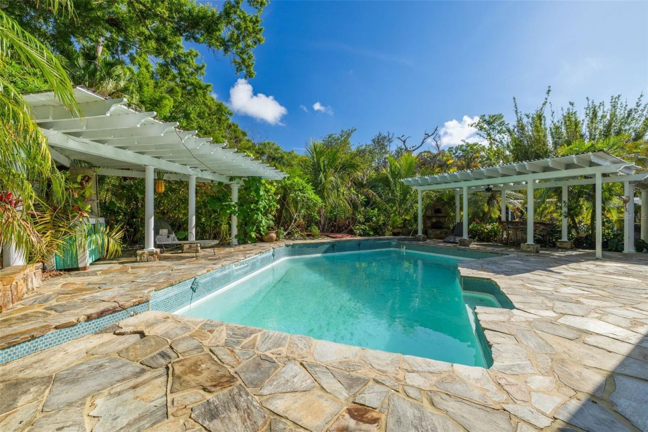 1821 Oak Creek Drive, Dunedin, FL 34698 Photo