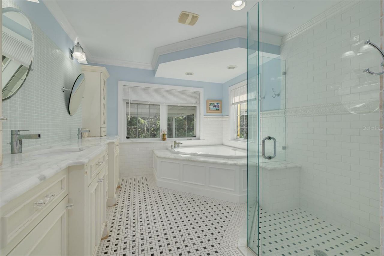 1821 Oak Creek Drive, Dunedin, FL 34698 Photo
