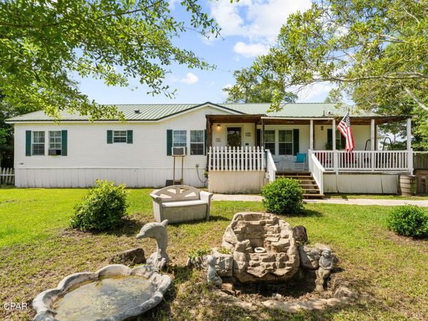144 Carol Street, Wewahitchka, FL 32465