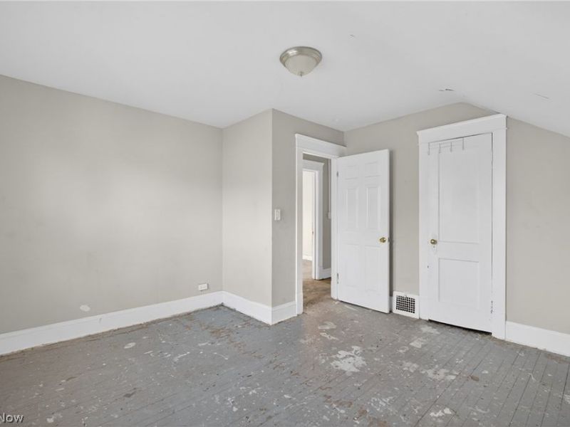 13810 Bartlett Avenue, Cleveland, OH 44120 Photo 16