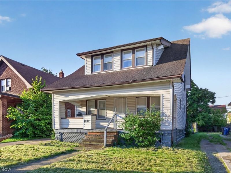 13810 Bartlett Avenue, Cleveland, OH 44120 Photo 2