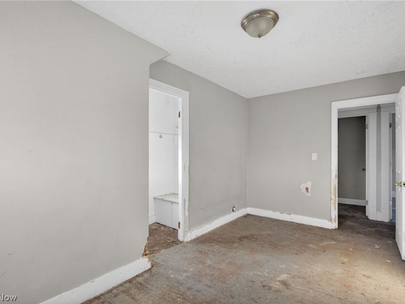 13810 Bartlett Avenue, Cleveland, OH 44120 Photo 20