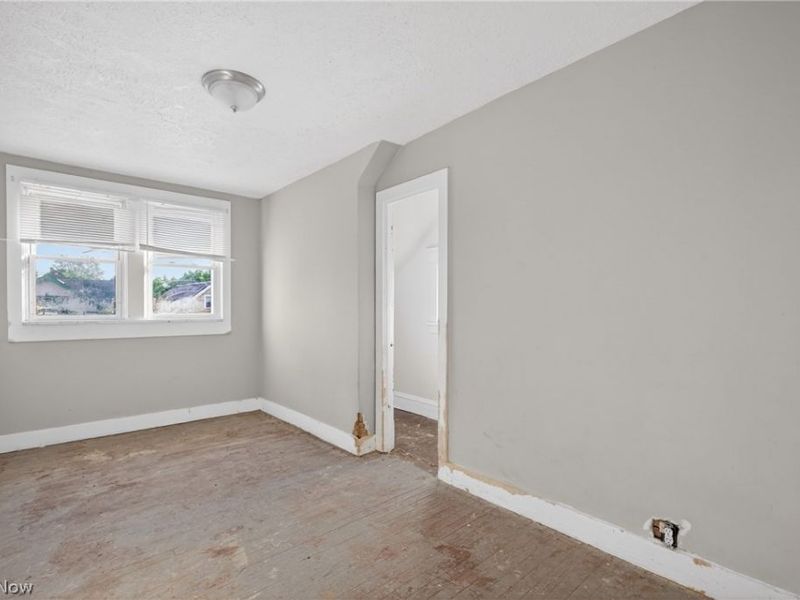 13810 Bartlett Avenue, Cleveland, OH 44120 Photo 21