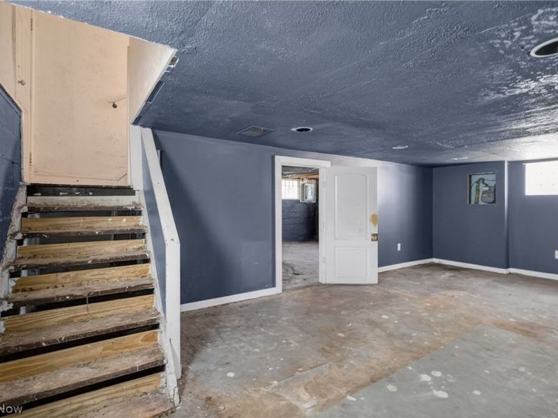 13810 Bartlett Avenue, Cleveland, OH 44120 Photo 22