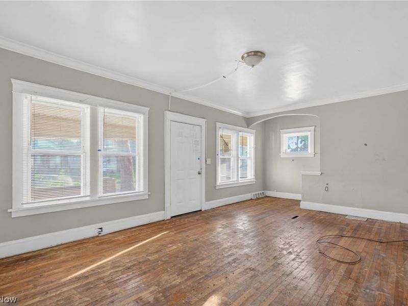 13810 Bartlett Avenue, Cleveland, OH 44120 Photo 7