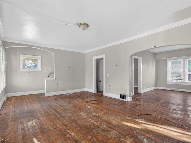 13810 Bartlett Avenue, Cleveland, OH 44120 Photo 8