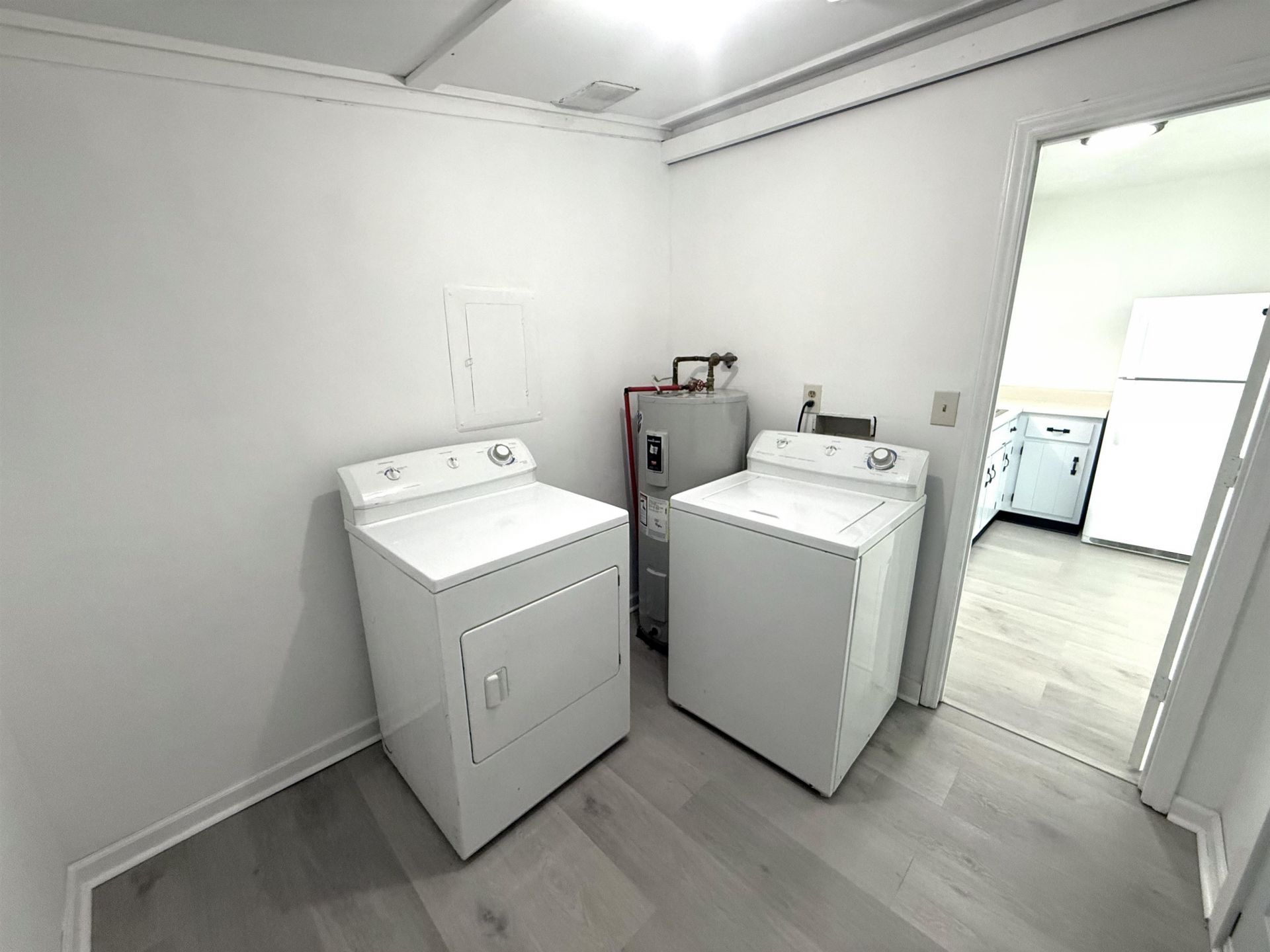 554 Captain Ct. Photo 22