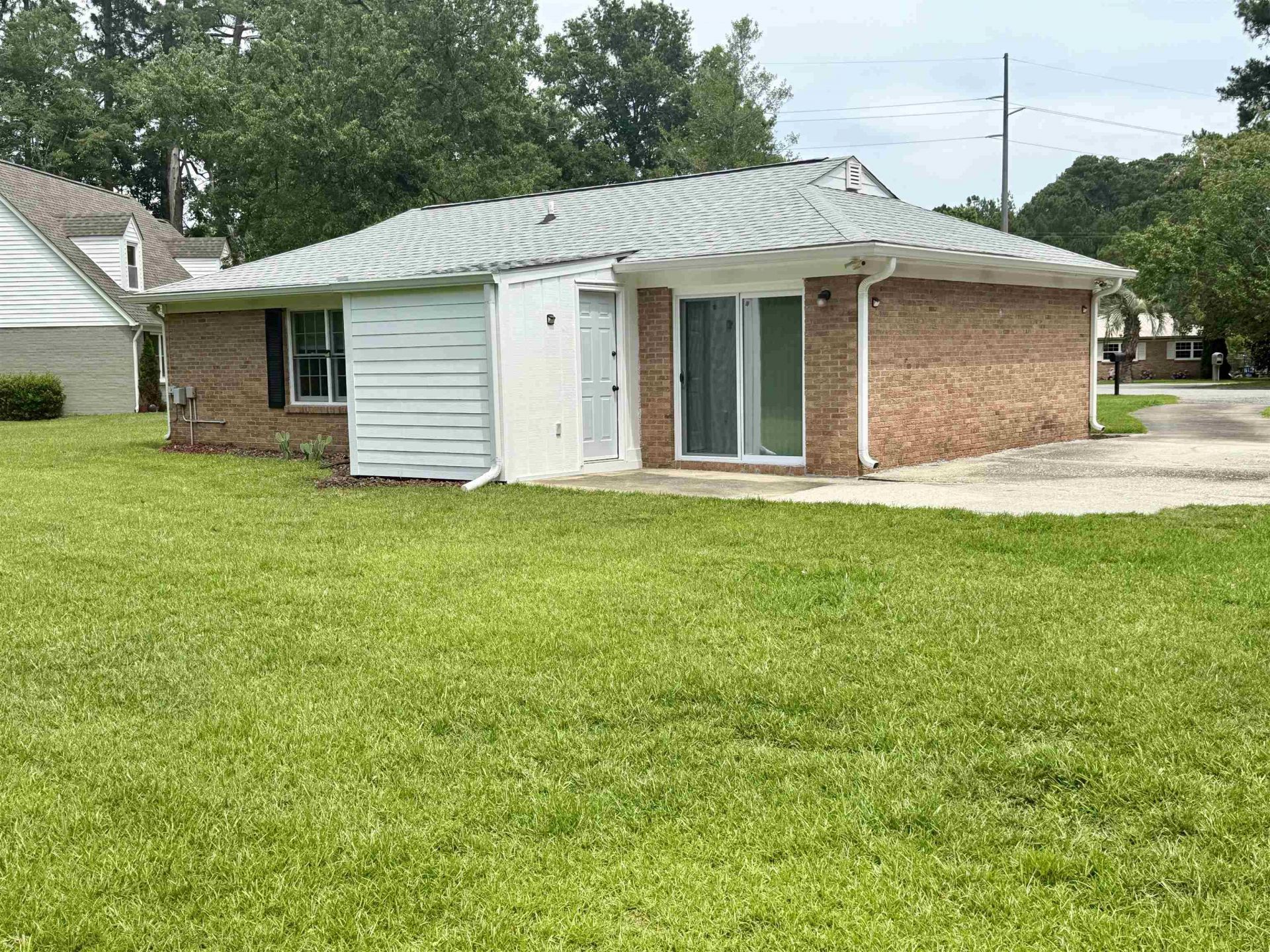 554 Captain Ct. Photo 36
