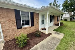554 Captain Ct. photo 4
