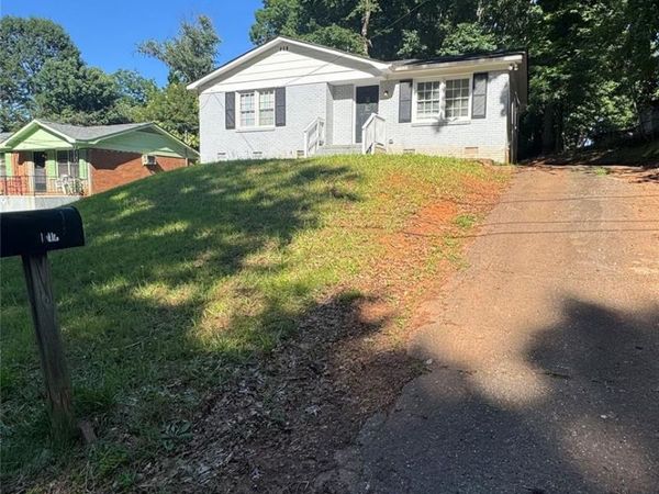 6817 Deanwood Place , Charlotte, NC 28217