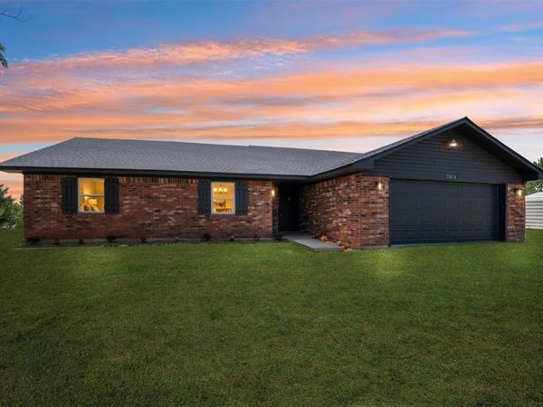 2814 County Street 2870 Street, Chickasha, OK 73018