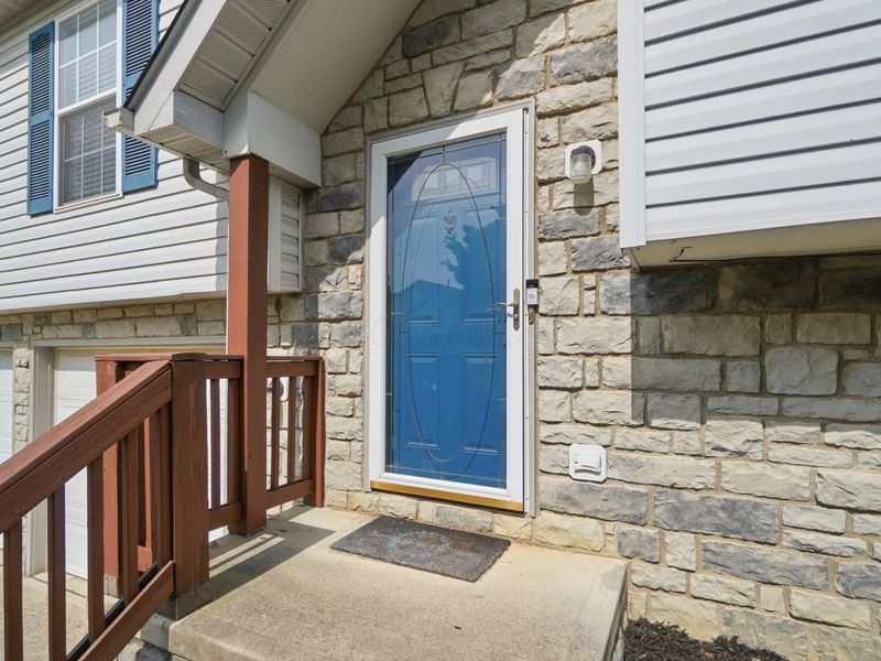 1399 Meeks Meadow Drive, Columbus, OH 43223 Photo 11