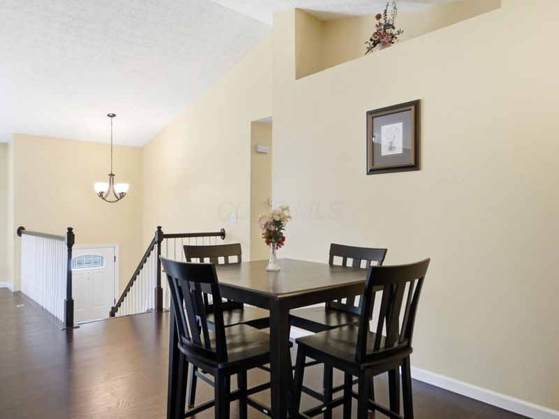 1399 Meeks Meadow Drive, Columbus, OH 43223 Photo 16