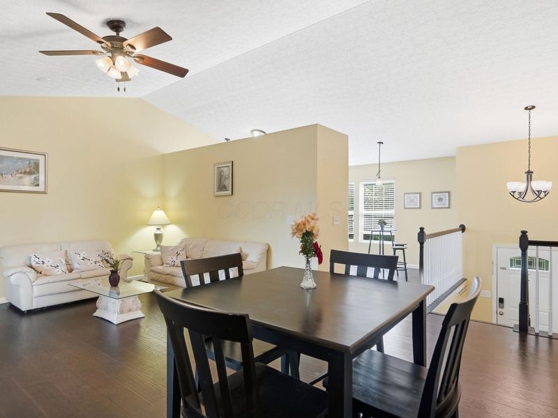 1399 Meeks Meadow Drive, Columbus, OH 43223 Photo 18