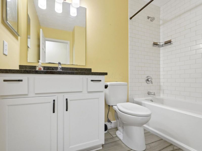 1399 Meeks Meadow Drive, Columbus, OH 43223 Photo 32
