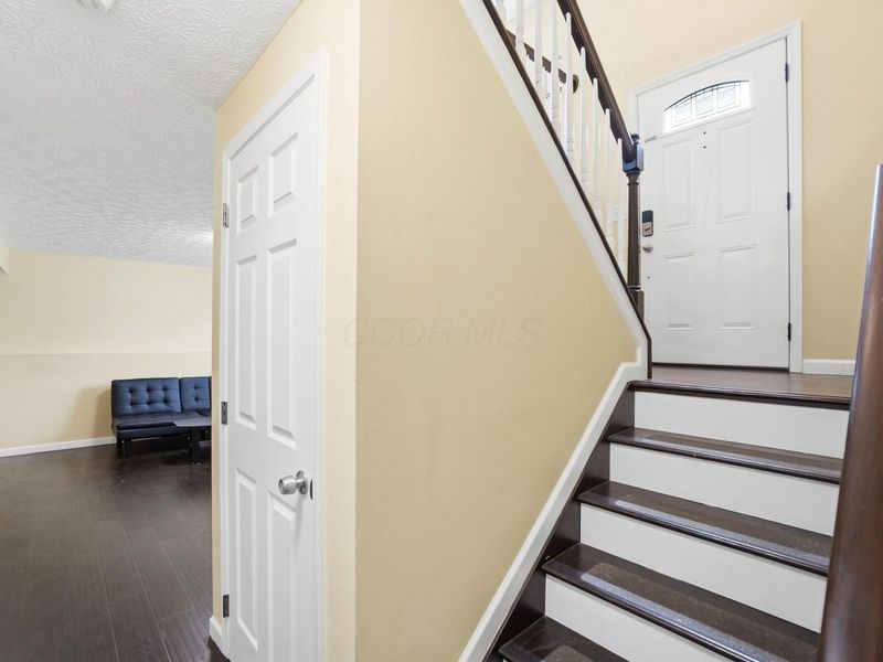 1399 Meeks Meadow Drive, Columbus, OH 43223 Photo 36