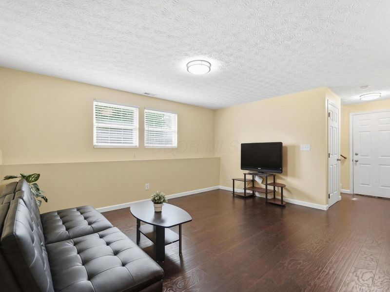 1399 Meeks Meadow Drive, Columbus, OH 43223 Photo 38