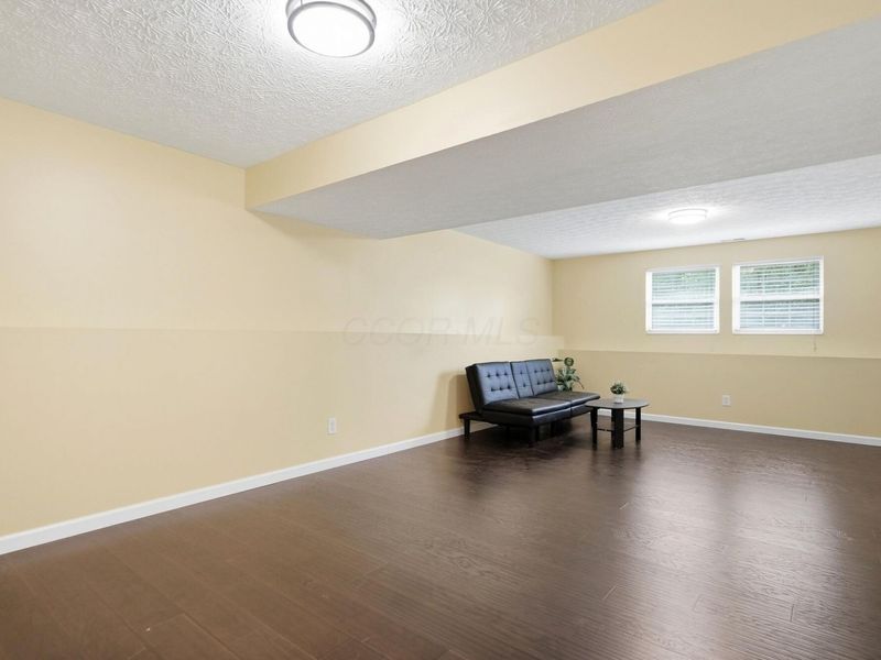 1399 Meeks Meadow Drive, Columbus, OH 43223 Photo 42