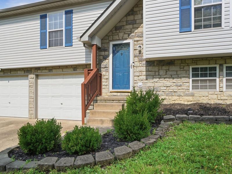 1399 Meeks Meadow Drive, Columbus, OH 43223 Photo 9
