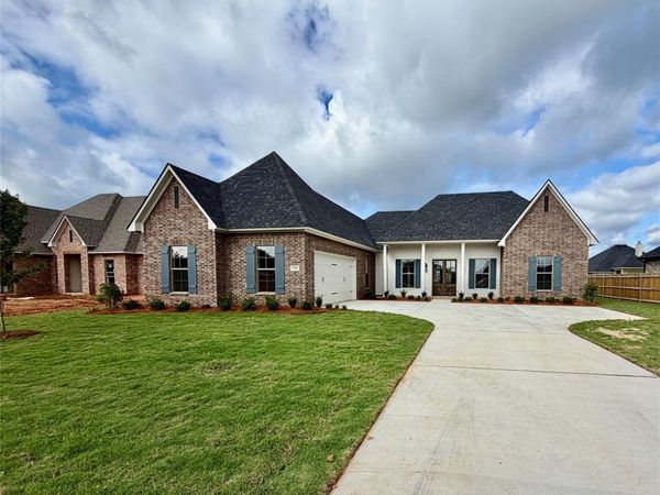 304 Elbow Slough, Bossier City, LA 71112