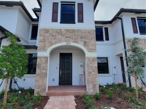 3216 W 114th Terrace, Hialeah, FL 33018