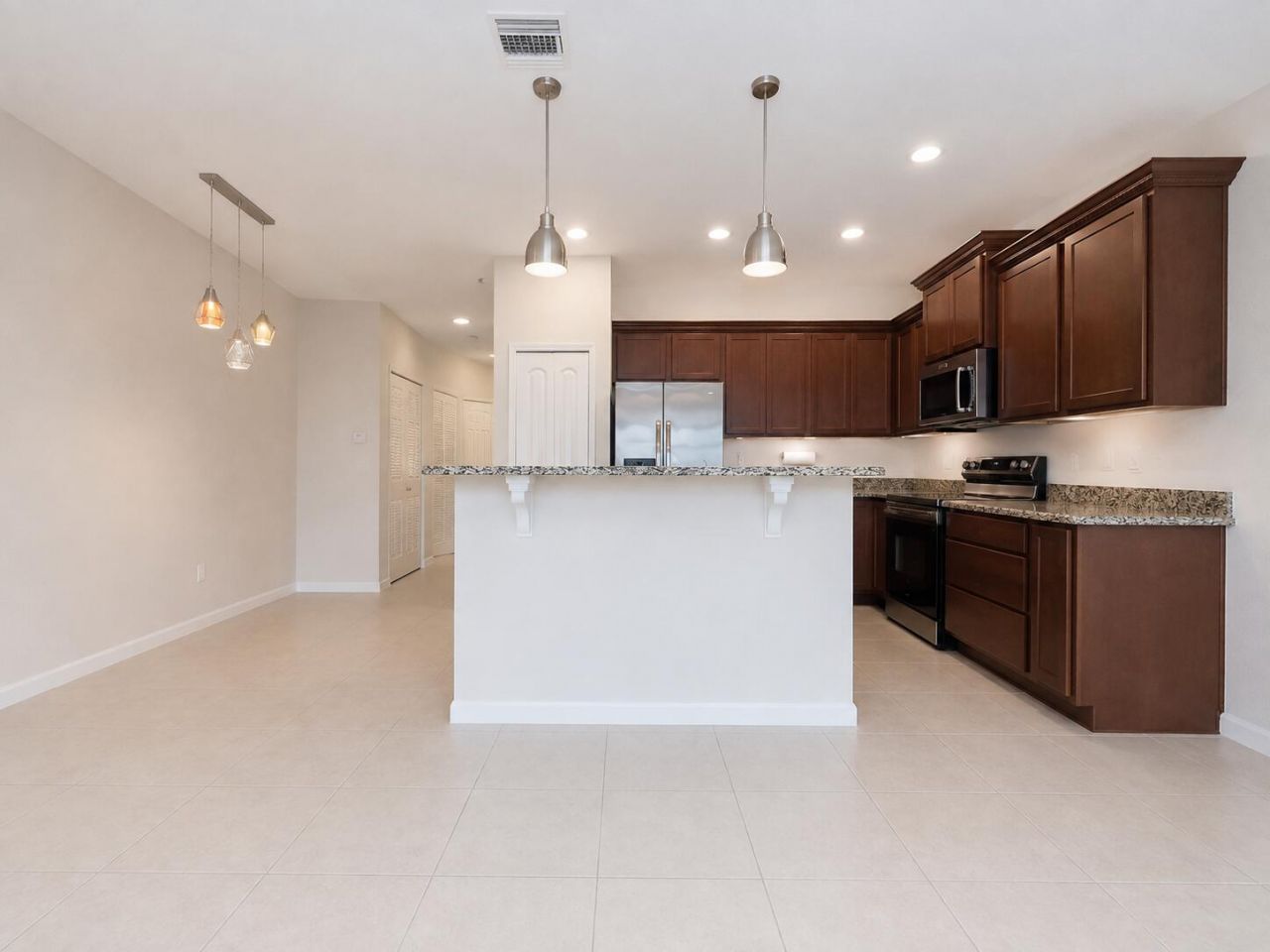 726 SW 1st Way, Pompano Beach, FL 33060 Photo