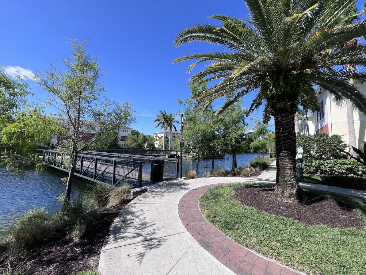 726 SW 1st Way, Pompano Beach, FL 33060 Photo